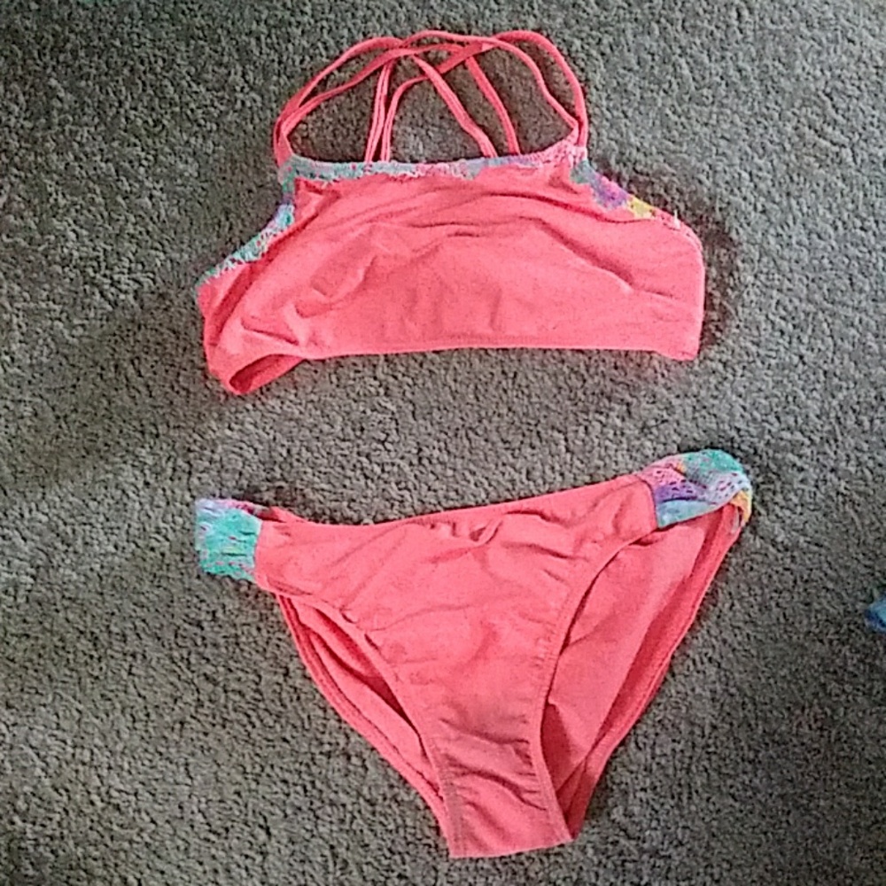 2 piece bathing suit